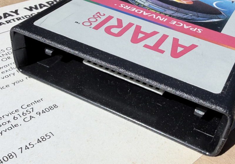 ATARI 2600 - Space Invaders Silver Label - Boxed