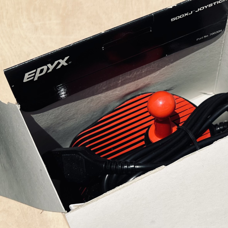 ATARI 2600 - EPYX 500XJ Joystick - NIB