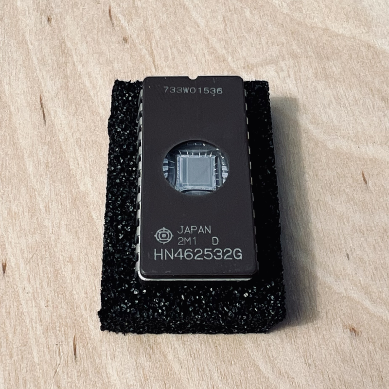 Hitachi 2532 EPROM - NEW!